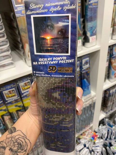 HAFT DIAMENTOWY KOBIETA KRAJOBRAZ JEZIORO OCZY MOZAIKA DIAMOND PAITING 5D