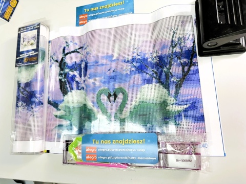 Haft Diamentowy Łabędzie Kwiaty Drzewa Mozaika Diamond Painting Zestaw 5D