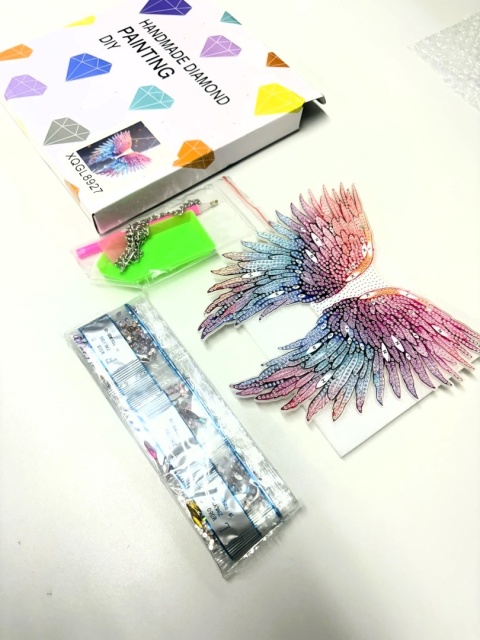 Haft Diamentowy Acrylic Na Łańcuszku Diamond Painting Mozaika Skrzydła Anioł