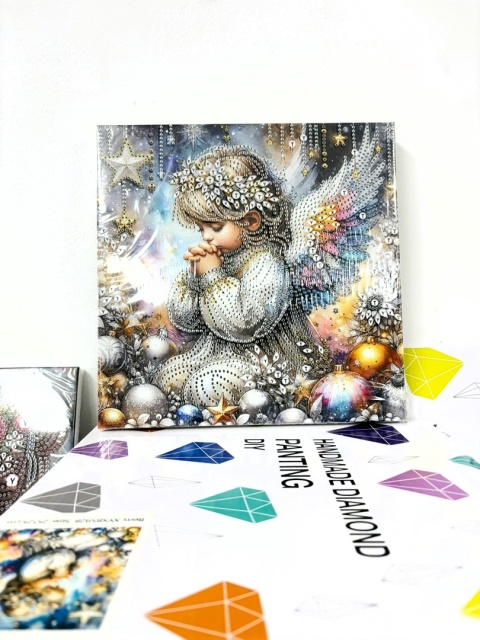 Haft Diamentowy Diamond Painting Mozaika Dla Dzieci Na Płótnie Twardym 25x25cm Aniołek