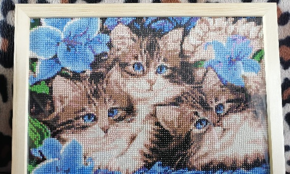 Diamond Painting – wszystko, co należy wiedzieć o hafcie diamentowym