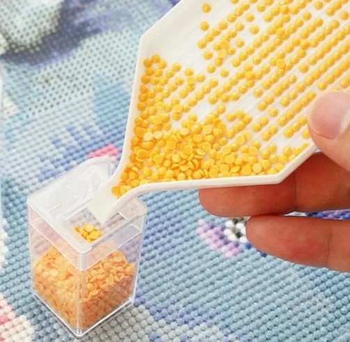 Gdzie kupić akcesoria do haftu diamentowego? Ramki, Foremki, Długopisy, Kleje, Aplikatory, Pojemniki